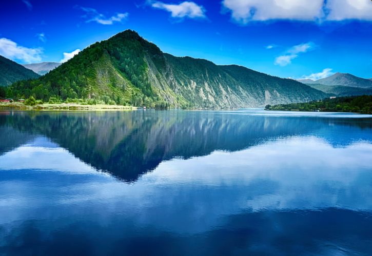 金山寺和法海的关系 法海水漫金山是镇江吗